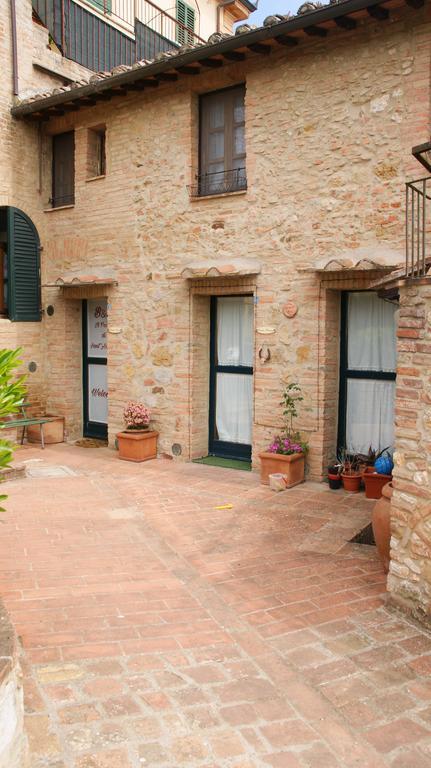 Il Pozzo Di Sant'andrea Bed & Breakfast 2*